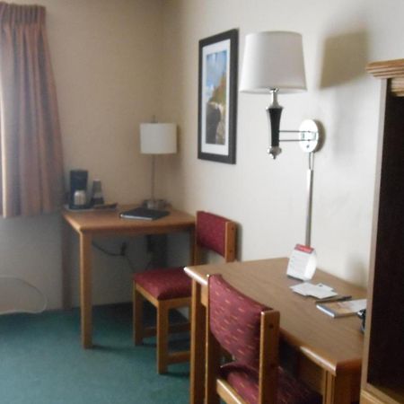 Americinn By Wyndham Sturgeon Bay Extérieur photo