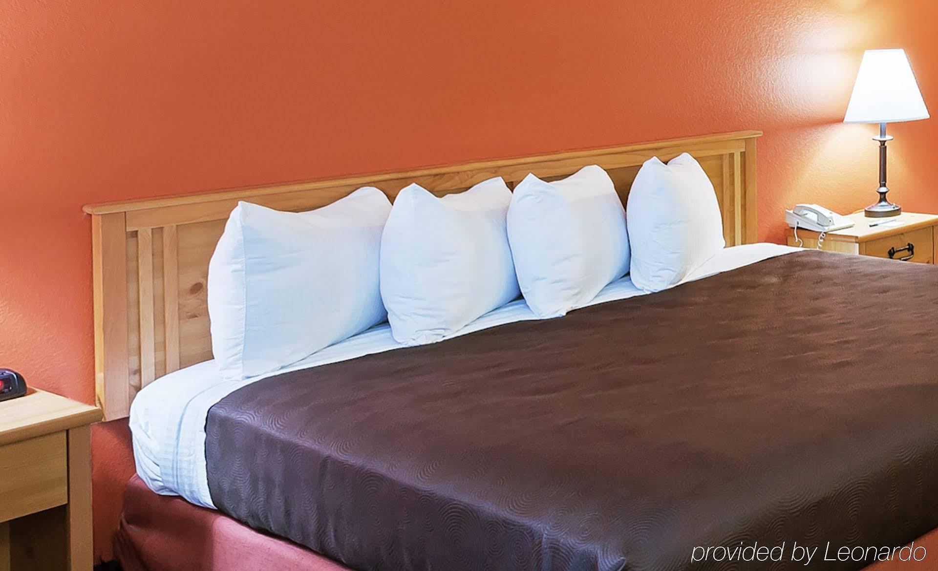 Americinn By Wyndham Sturgeon Bay Extérieur photo