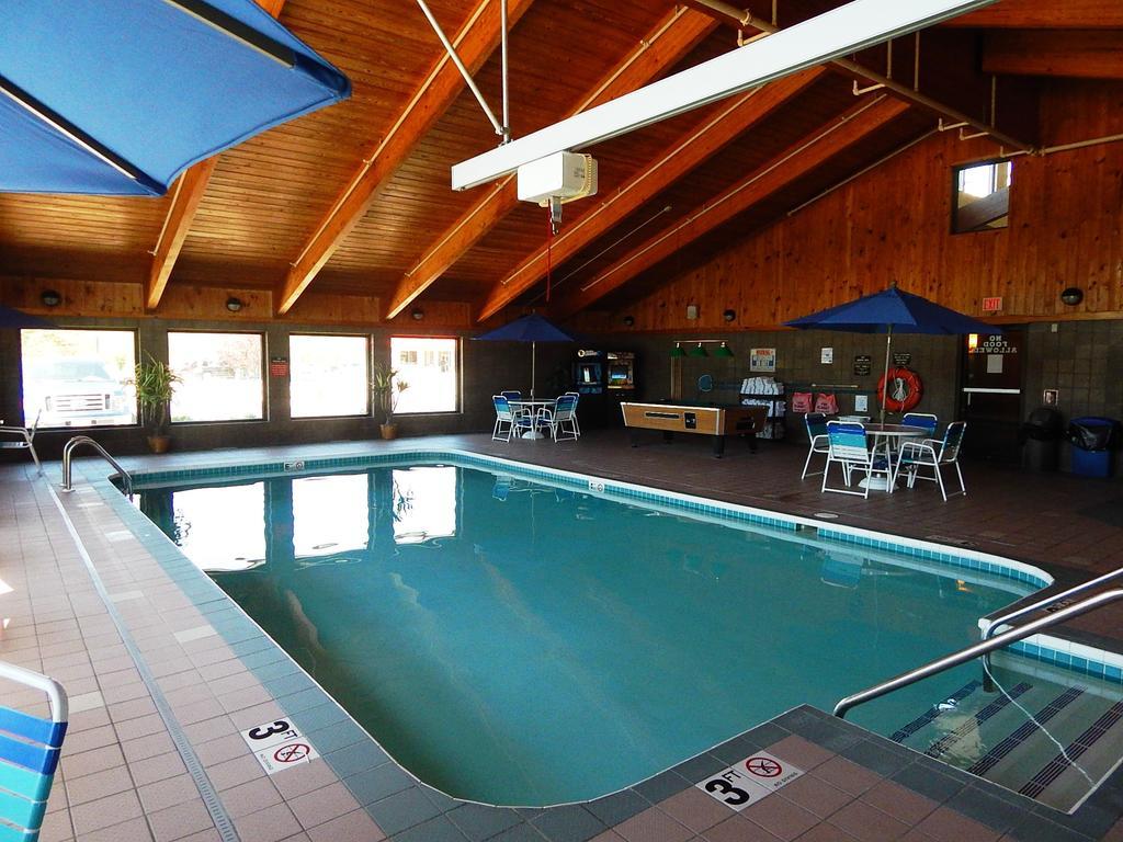 Americinn By Wyndham Sturgeon Bay Extérieur photo