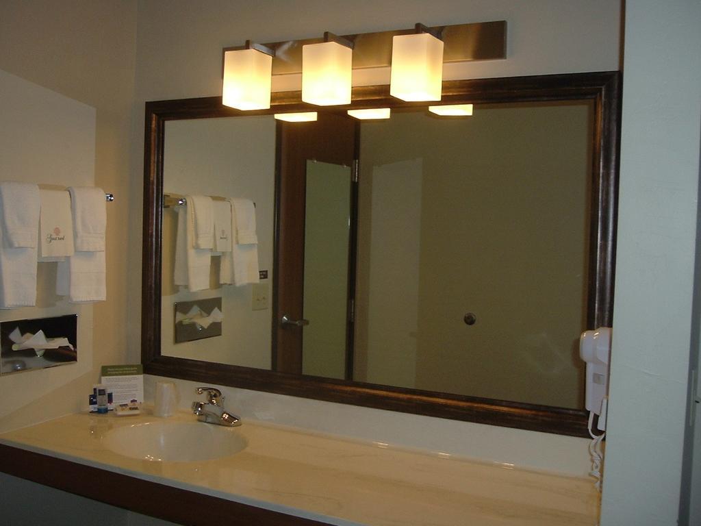 Americinn By Wyndham Sturgeon Bay Extérieur photo