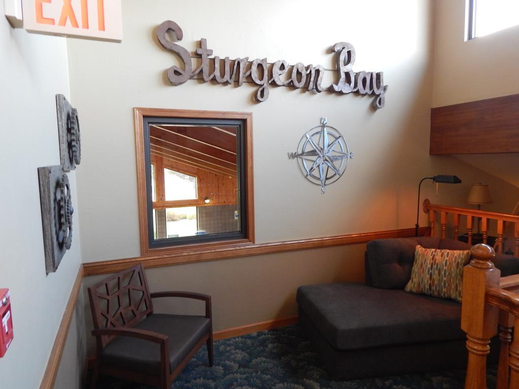 Americinn By Wyndham Sturgeon Bay Extérieur photo