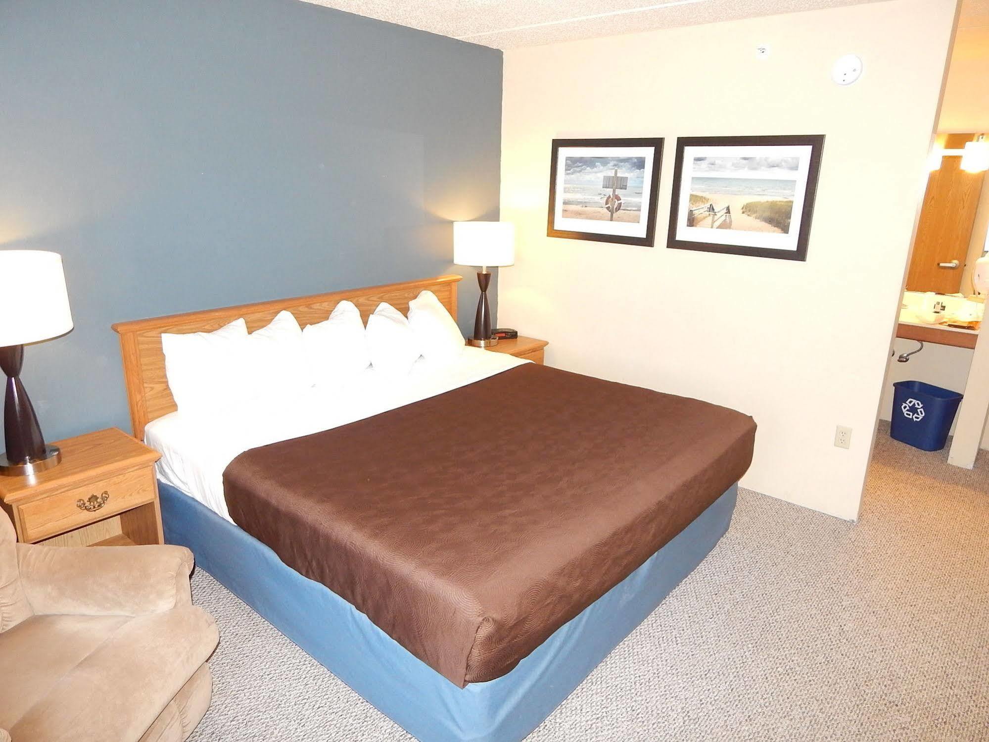 Americinn By Wyndham Sturgeon Bay Extérieur photo